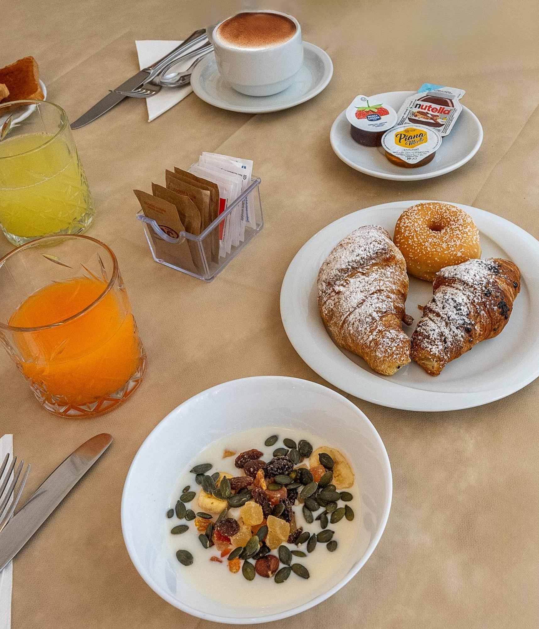 Hotel Eura Marina di Massa Eksteriør billede