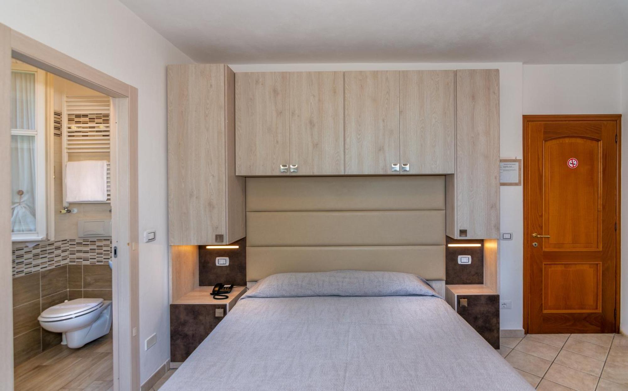 Hotel Eura Marina di Massa Eksteriør billede