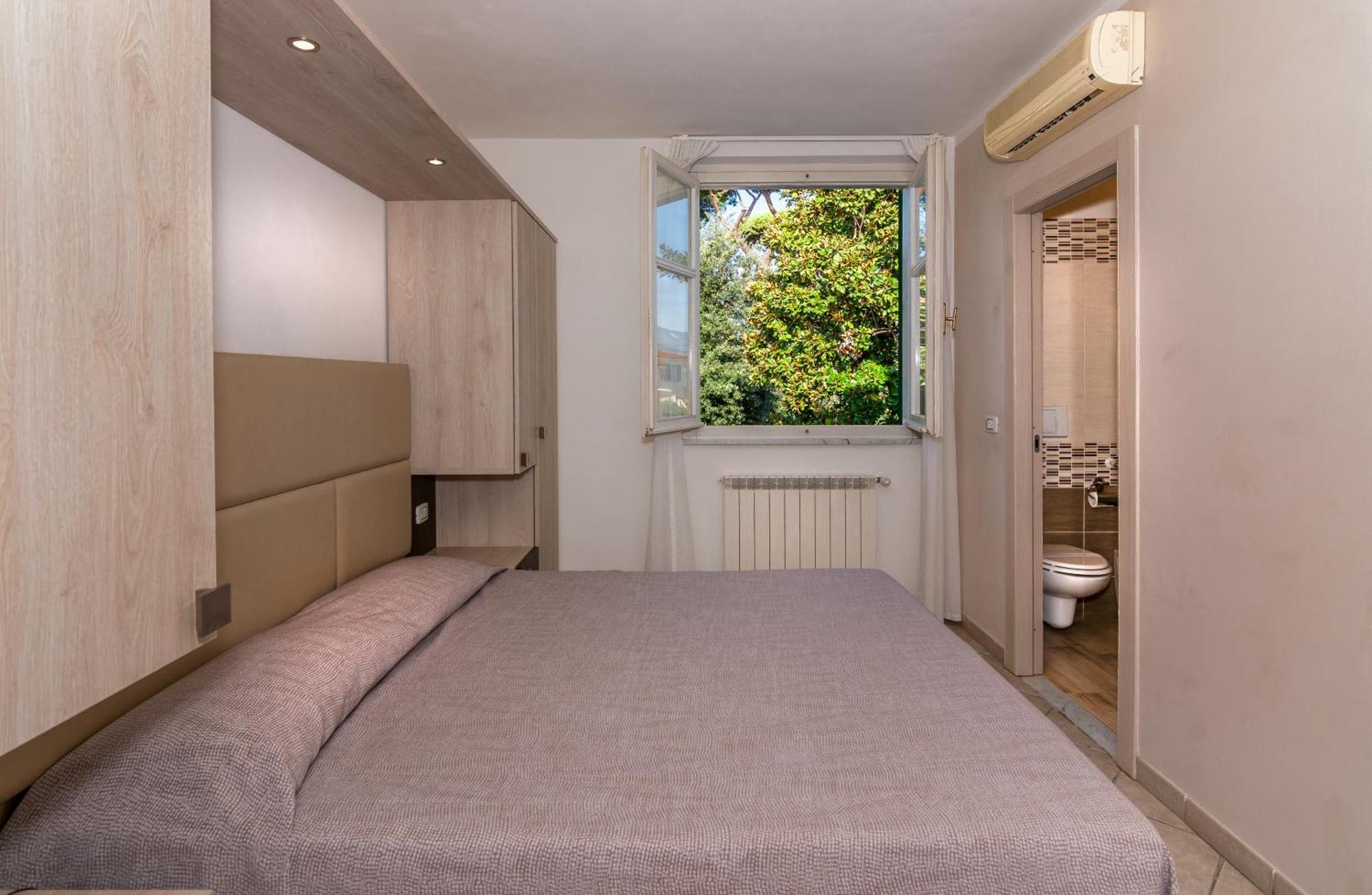 Hotel Eura Marina di Massa Eksteriør billede