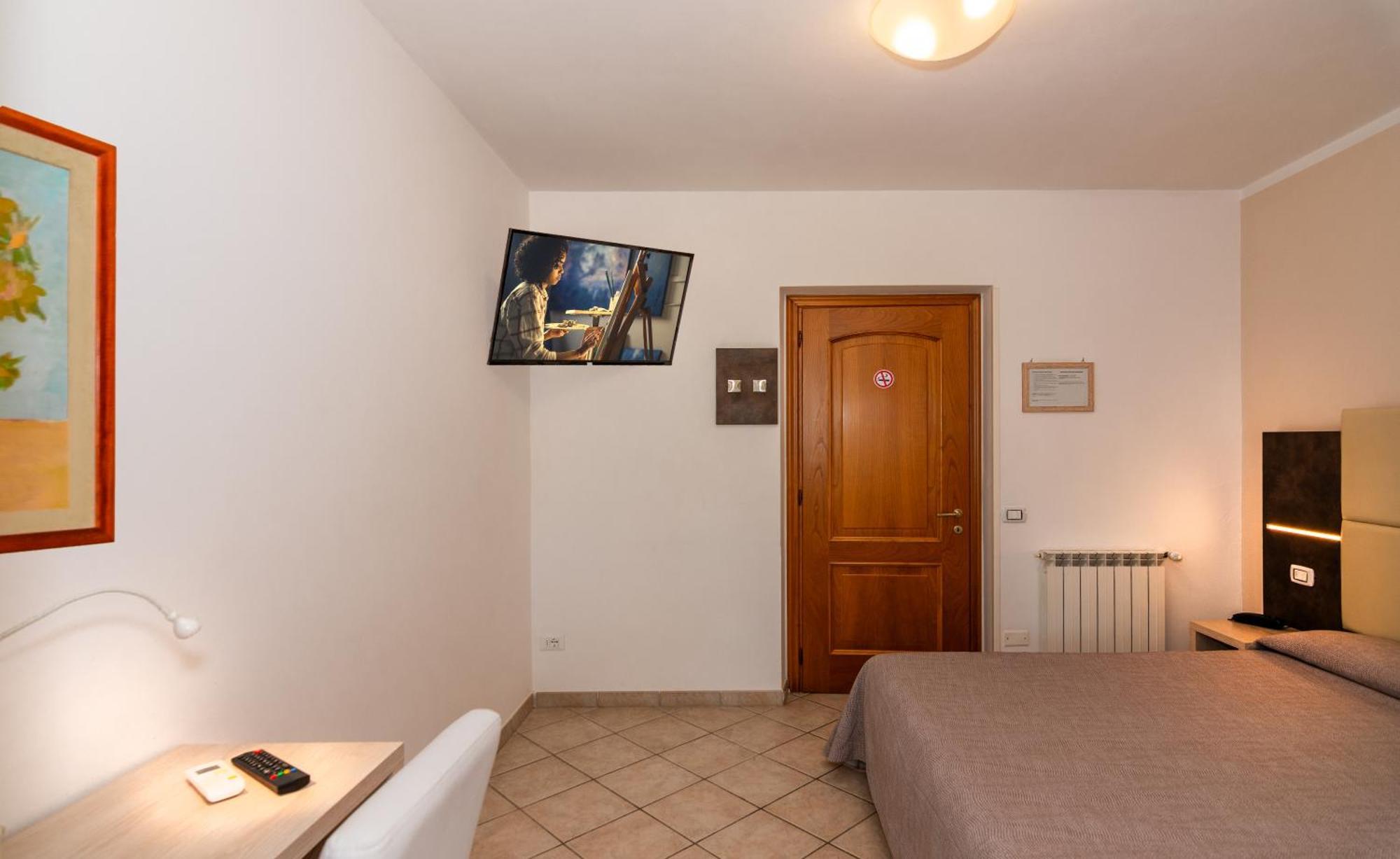 Hotel Eura Marina di Massa Eksteriør billede
