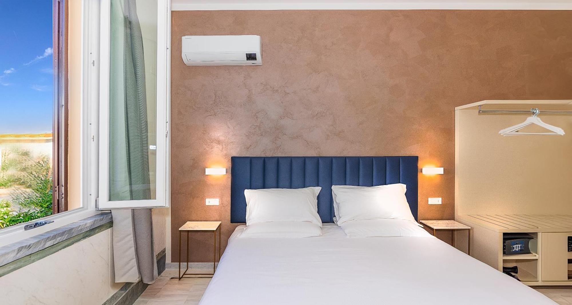 Hotel Eura Marina di Massa Eksteriør billede